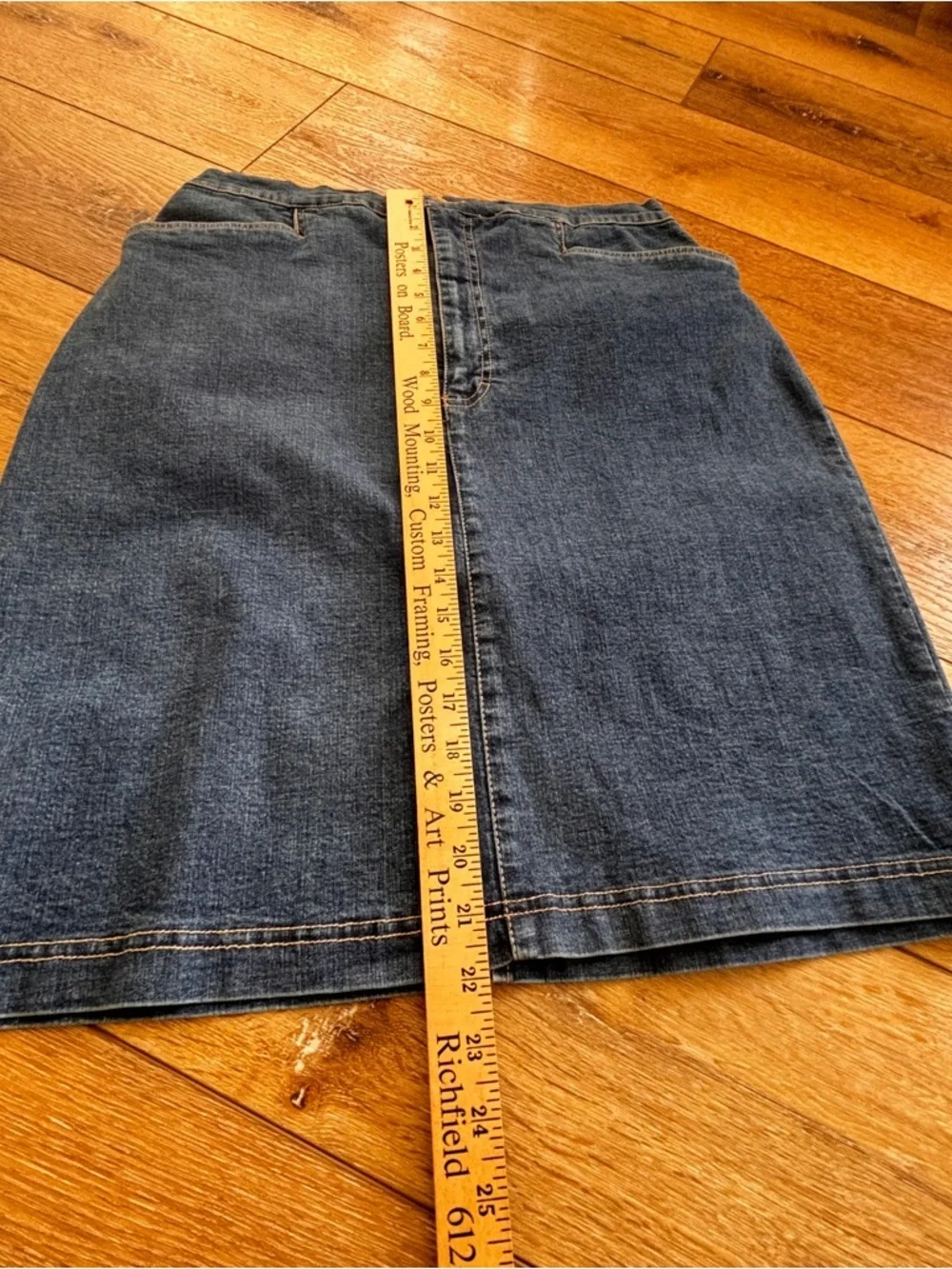 Gloria Vanderbilt Denim Jeans Skirt Stretch Blue Pockets Pencil Womens Size 16